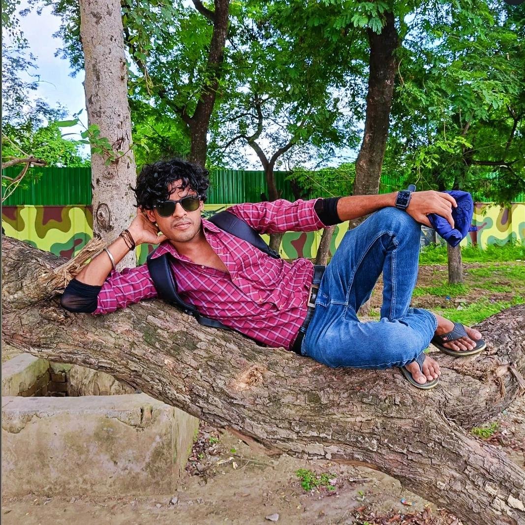 Hire Altaf Raja verified influener from Allahabad | Get Price & Book ...