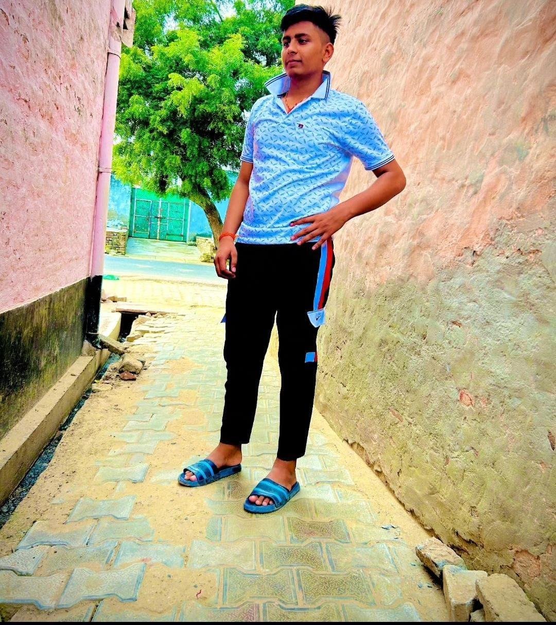 Dharmendra Choudhary 