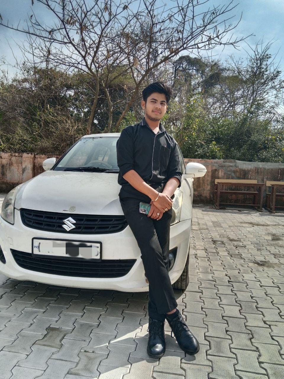 Lokesh Singh Bisht 