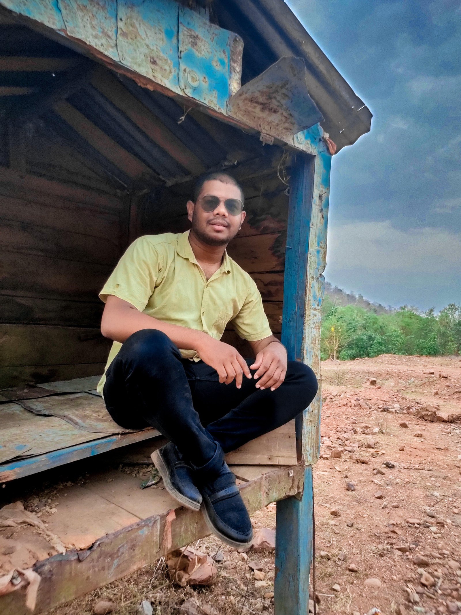 Vivek Nayak 