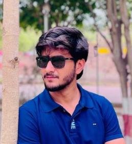 Shadab khan